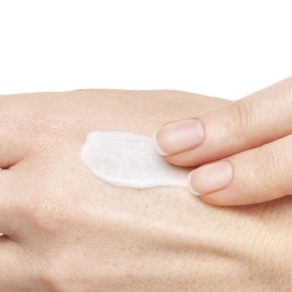 Aqualia Thermal Light Moisturising Day Cream - Image 2